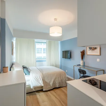 Appartement M109 M Off--------------------------- *